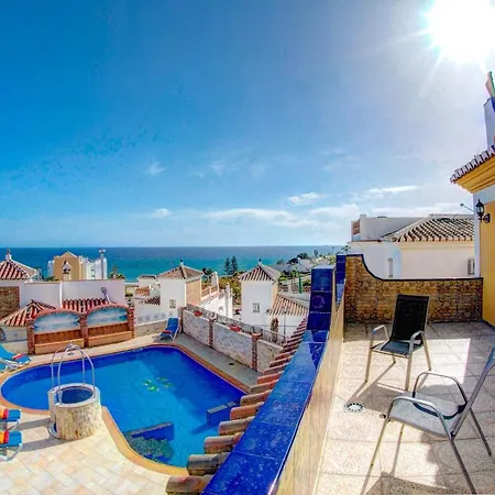 Apartamentoslatin.Es Villas * Нерха