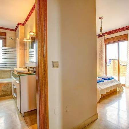 Apartamentoslatin.Es Villas