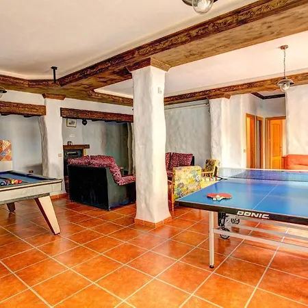 Вилла Apartamentoslatin.Es Villas Нерха